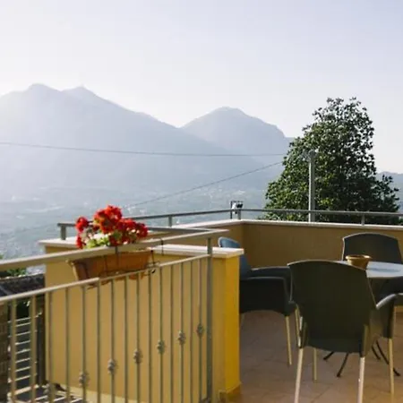 Spacious In Of 140 M² With Shared Pool