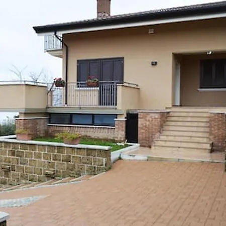 Apartman Spacious In Of 140 M² With Shared Pool Avellino